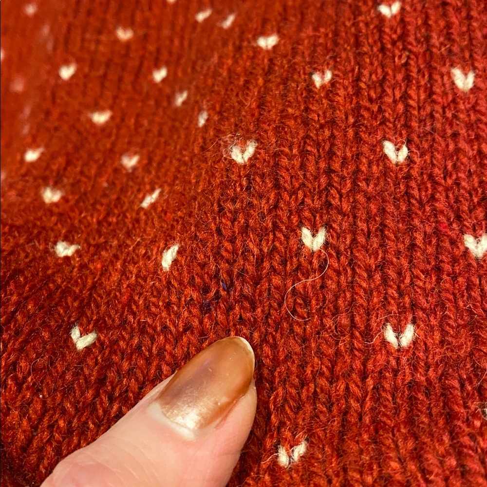 L.L. Bean Sweater With FLAWS Holes,Stains Red Black White/Off White XL - Picture 16 of 16